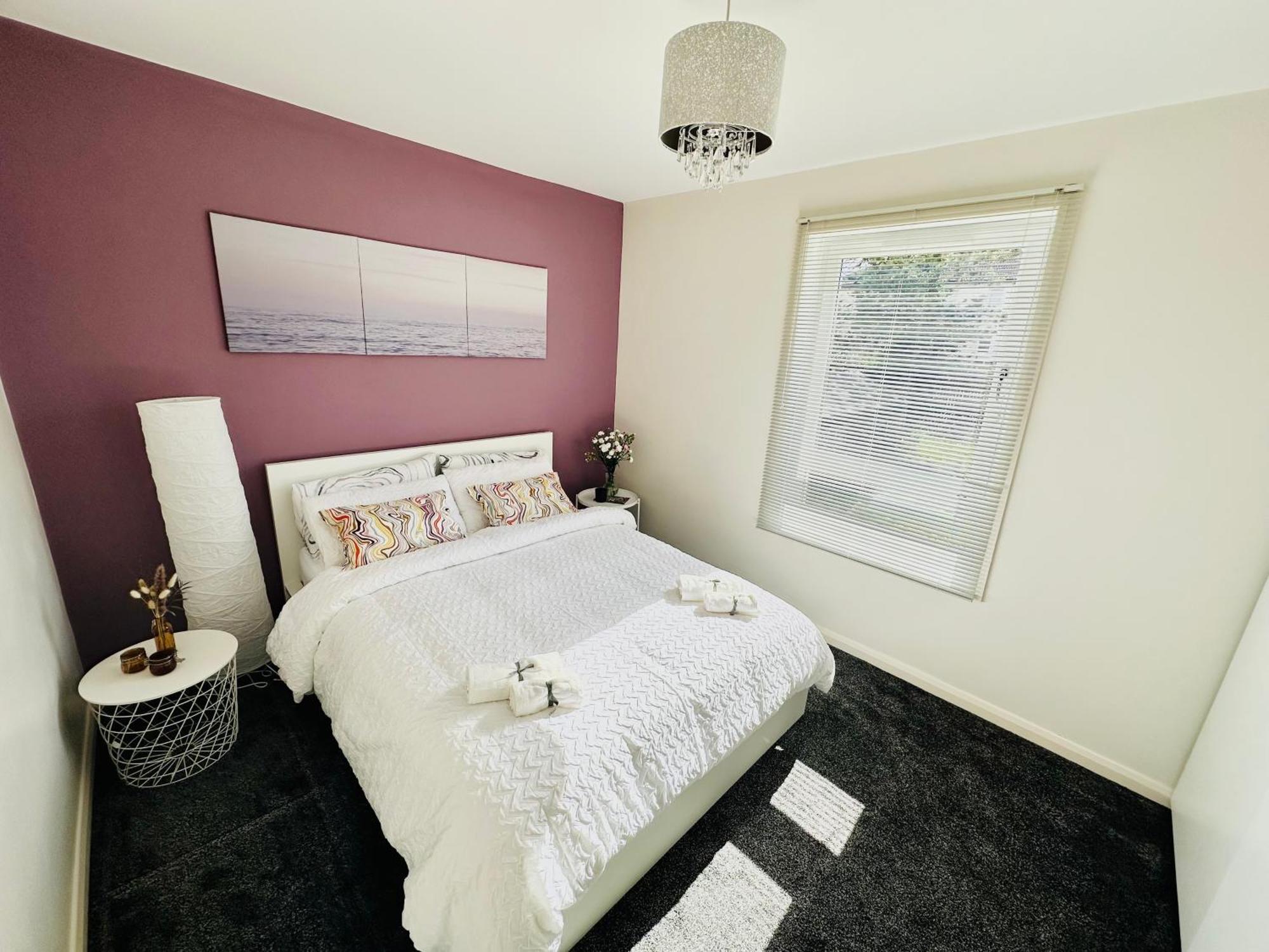 Glasgow Modern Style Home , Separate Entrance Luaran gambar