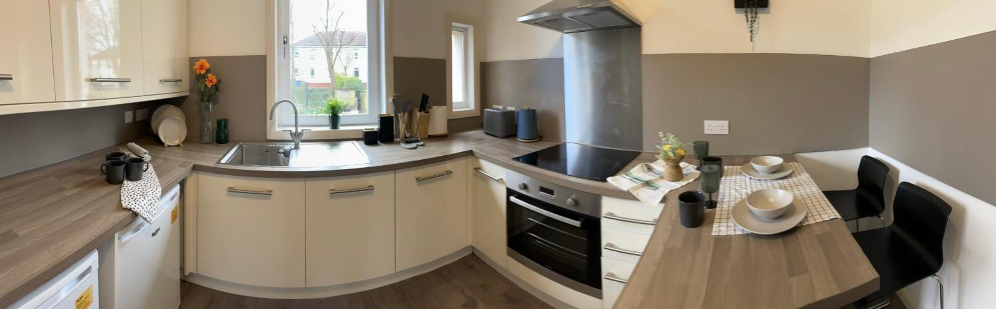 Glasgow Modern Style Home , Separate Entrance Luaran gambar