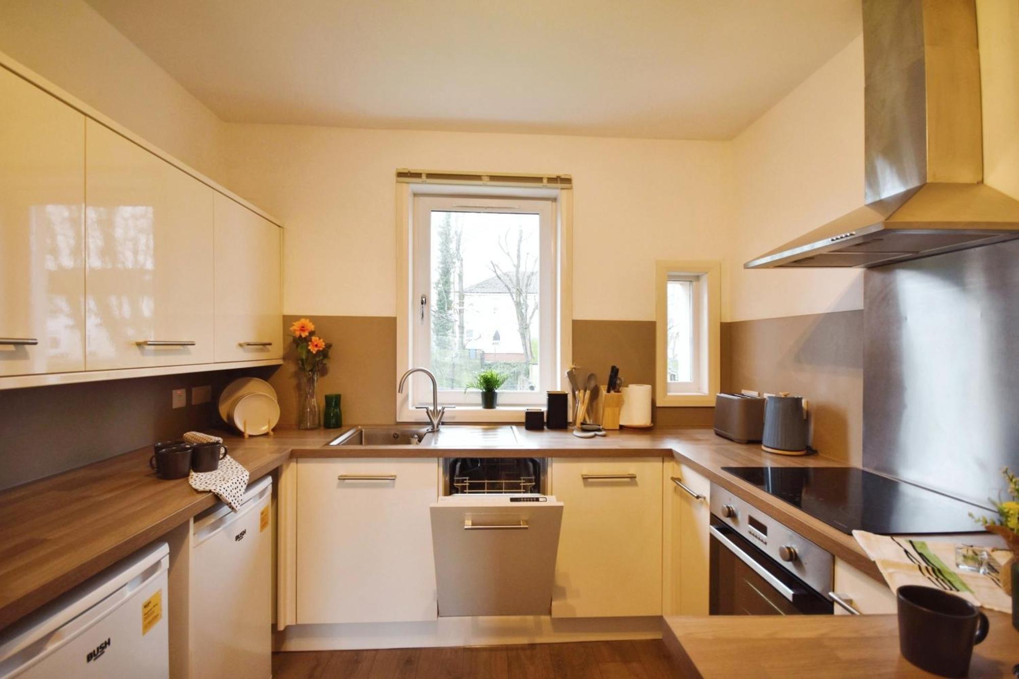 Glasgow Modern Style Home , Separate Entrance Luaran gambar