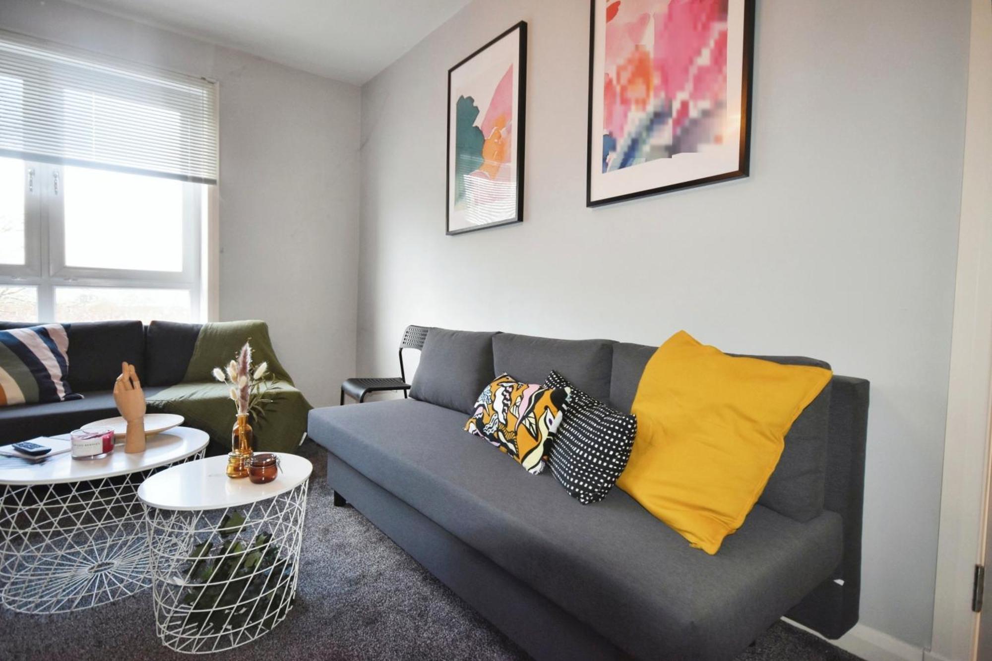 Glasgow Modern Style Home , Separate Entrance Luaran gambar