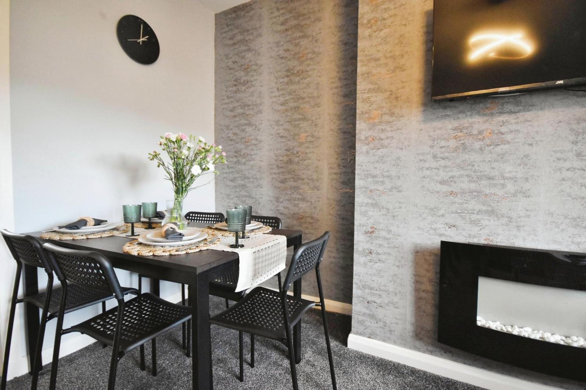 Glasgow Modern Style Home , Separate Entrance Luaran gambar