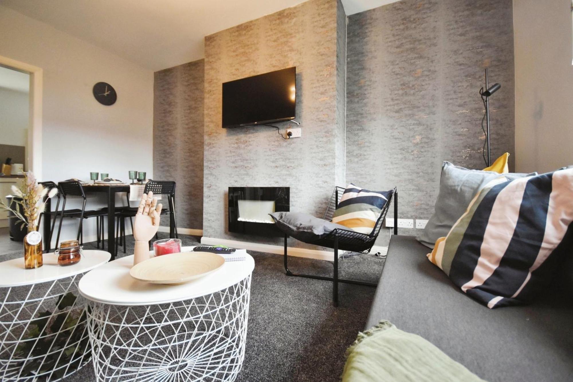 Glasgow Modern Style Home , Separate Entrance Luaran gambar